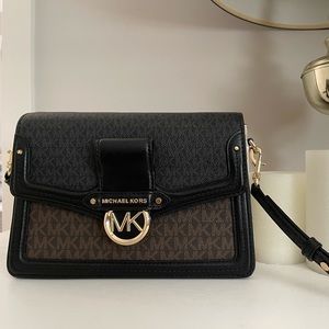 Michael Kors Small Crossbody bag